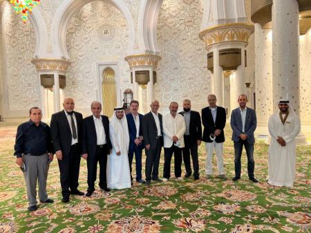 مجلس العمل الفلسطيني يزور ضريح الشيخ زايد